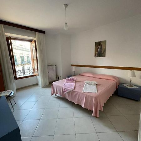 Dimora Alla Villa Остуні Екстер'єр фото