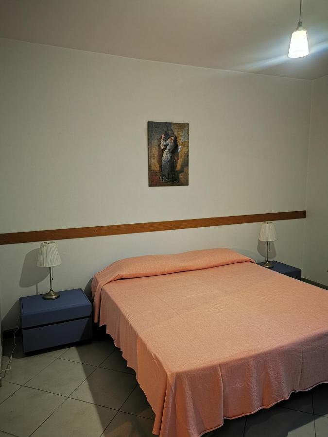 Dimora Alla Villa Остуні Екстер'єр фото