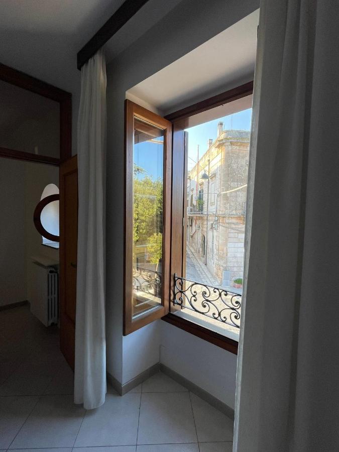 Dimora Alla Villa Остуні Екстер'єр фото